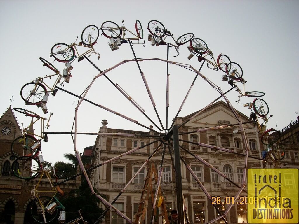 Kala Ghoda Ferris Wheel